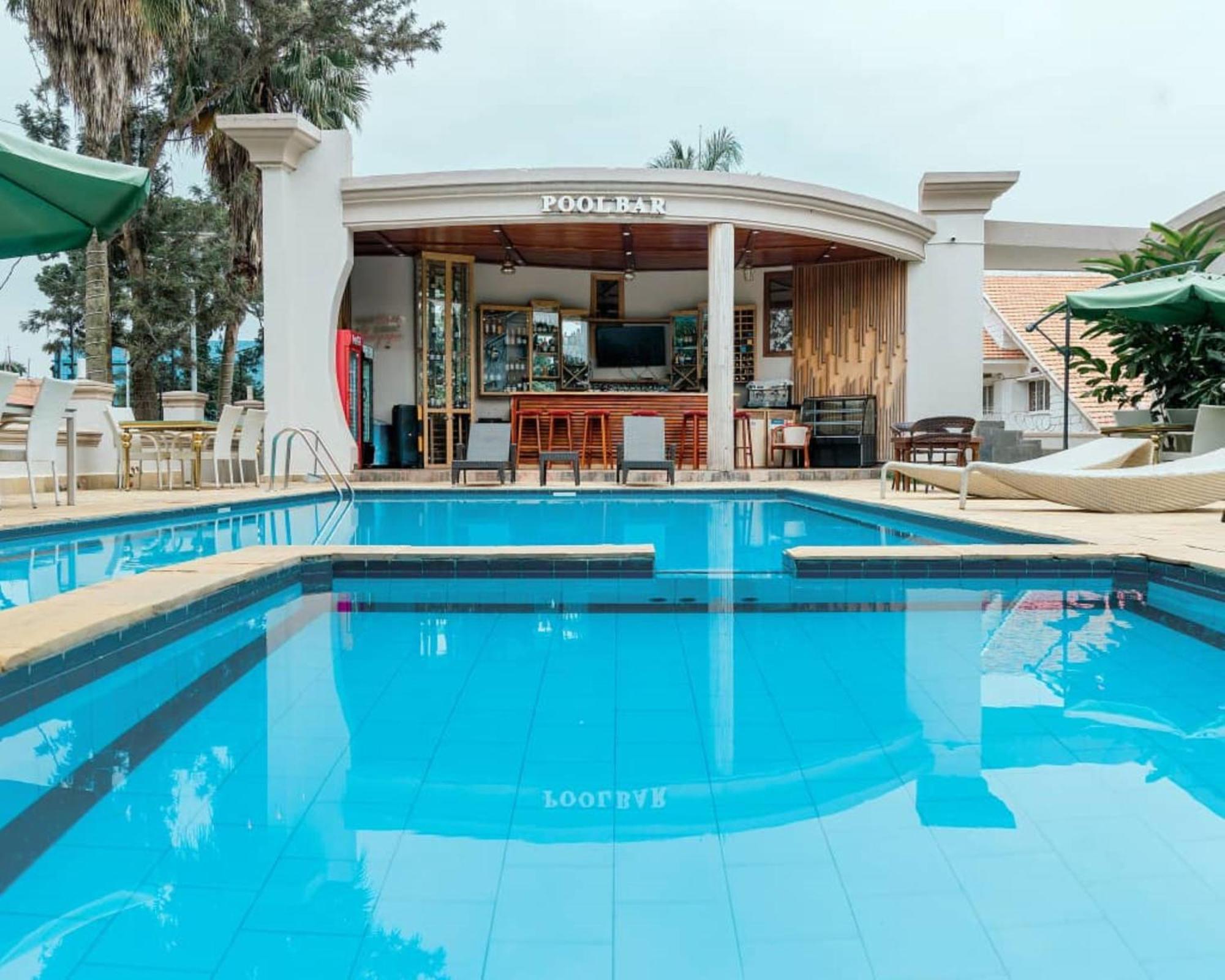 Grik Hotel - Entebbe Exterior foto