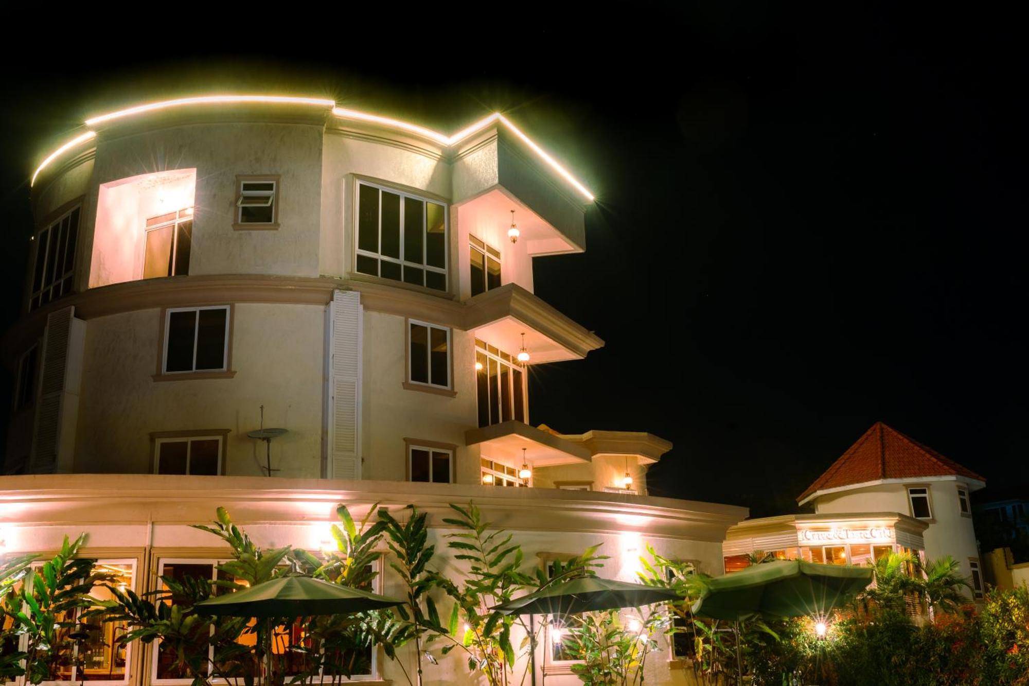 Grik Hotel - Entebbe Exterior foto